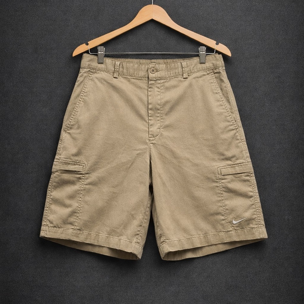 Nike Golf Dri-Fit Khaki Cargo Shorts Mens 36 Performance Golf Casual Beige